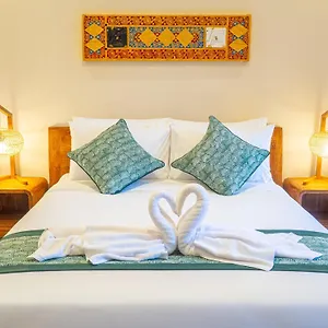 Guest house Arumasta